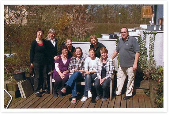 Gruppenfoto der ersten Teilnehmerinnen
